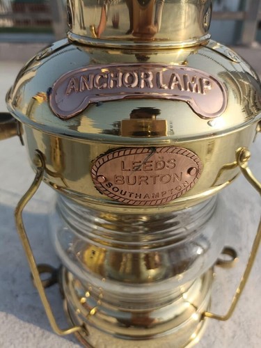 Lampada olio ancoraggio ottone