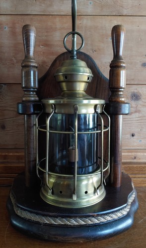 Lanterna nave nautica vintage