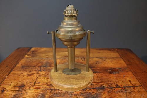 Ships gimbal oil lamp - ships,