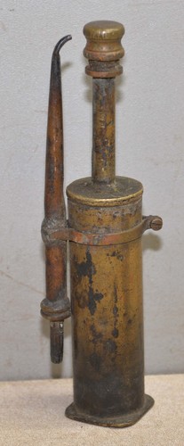 Antica lampada miniera - da,