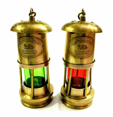 Antica lampada luce barca